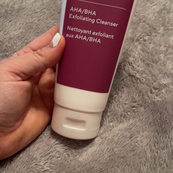 Make up items - Picture 13 of 14